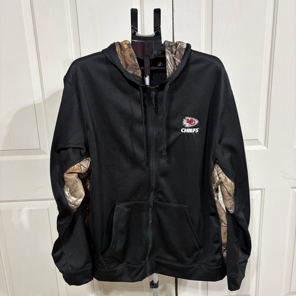 Kansas City Chiefs NFL Dunbrooke Decoy Tech Full Zip Hoodie 2XL Black Realtree